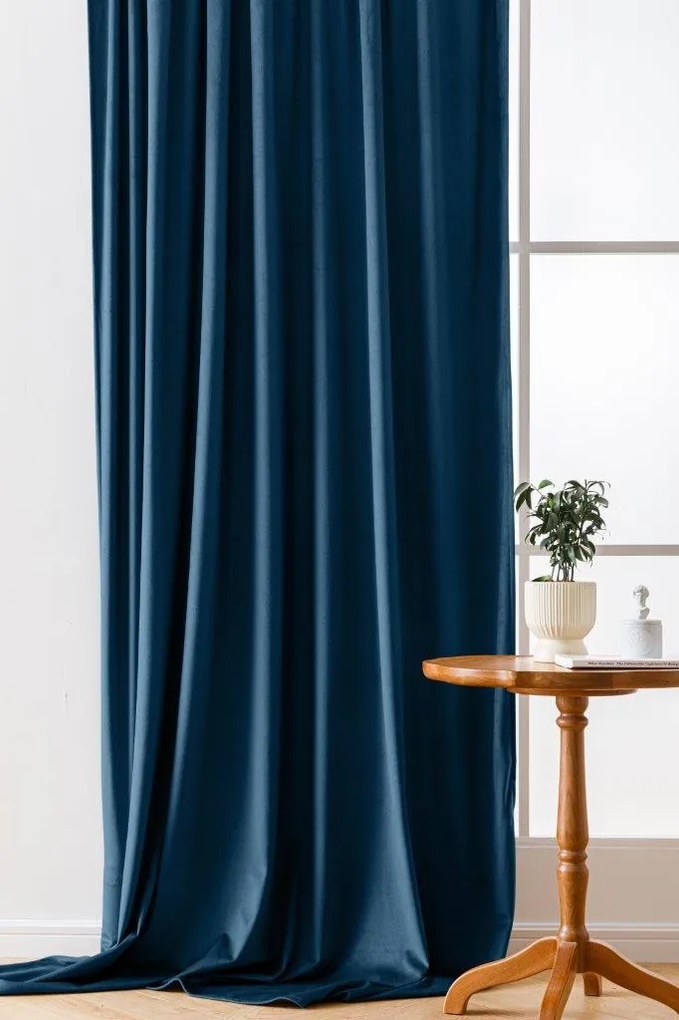 Petrolejový zatemňovací záves VELVET 140x270 cm Zavesenie: Riasiaca páska
