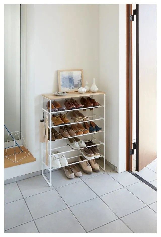 Biela kovová skrinka na topánky Tower – YAMAZAKI