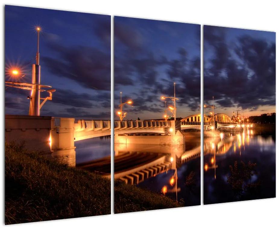 Obraz osvetleného mosta
