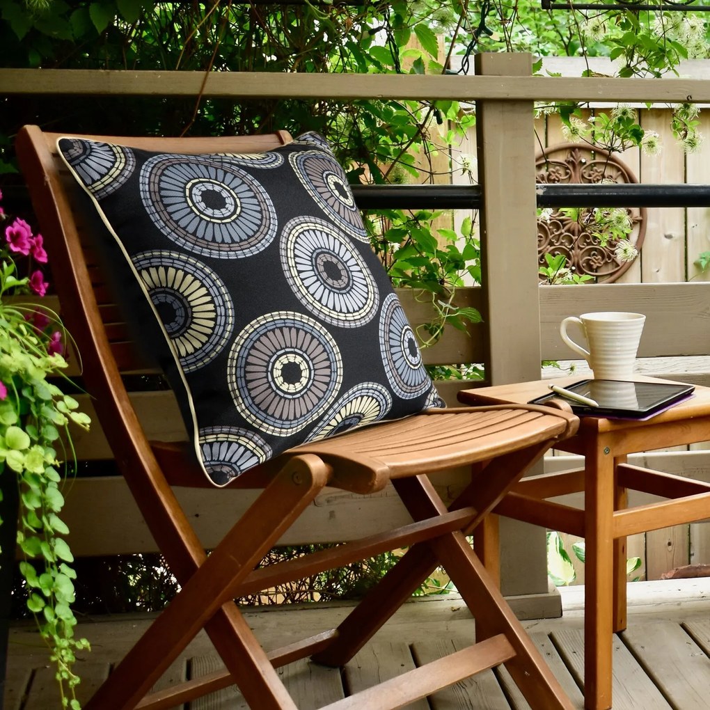 ZÁHRADNÁ VODEODOLNÁ OBLIEČKA NA VANKÚŠ GARDEN 45X45 CM VZOROVANÁ