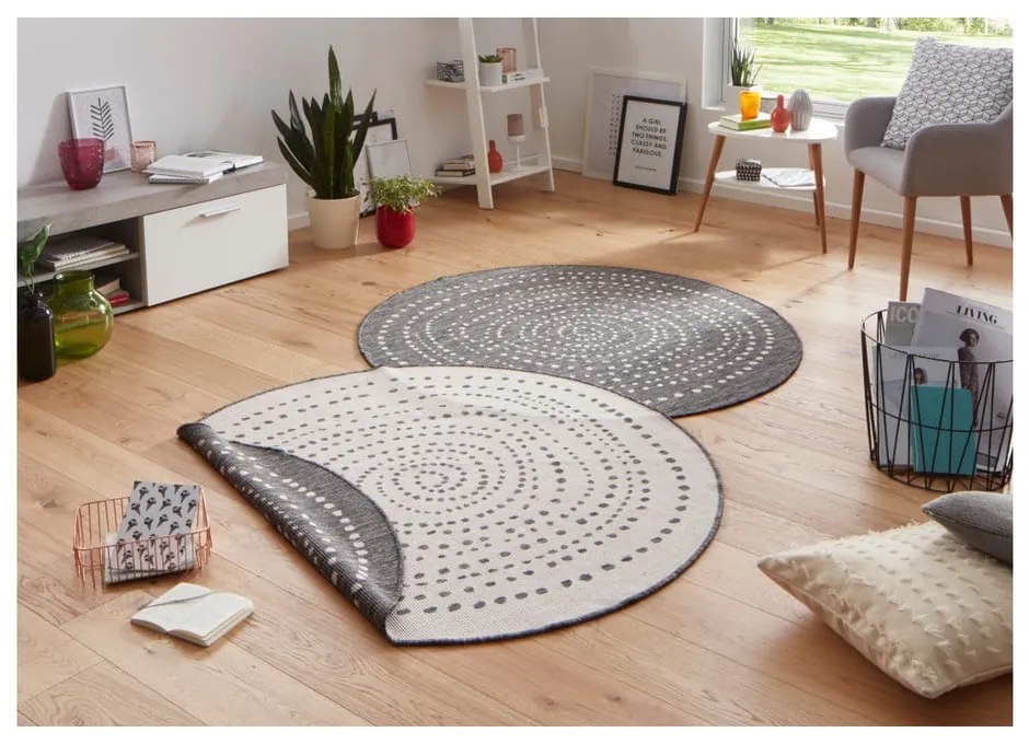 Sivý vonkajší koberec NORTHRUGS Bali, ⌀ 200 cm