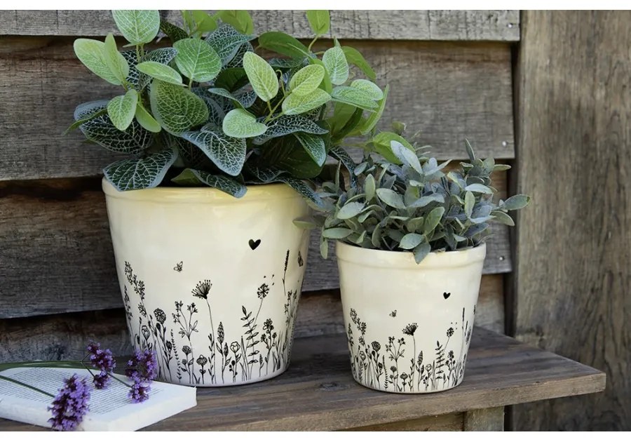 Béžový keramický obal na kvetináč s lúčnymi kvetmi Flora And Fauna M - Ø 15*14cm