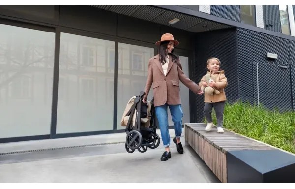 KINDERKRAFT - Kombinovaný kočík 3v1 NEWLY Sand beige + autosedačka MINK PRO