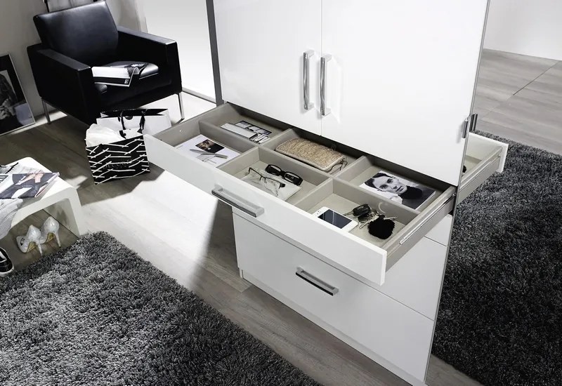 Šatníková skriňa Homburg, 181 cm, biela/lesklá biela