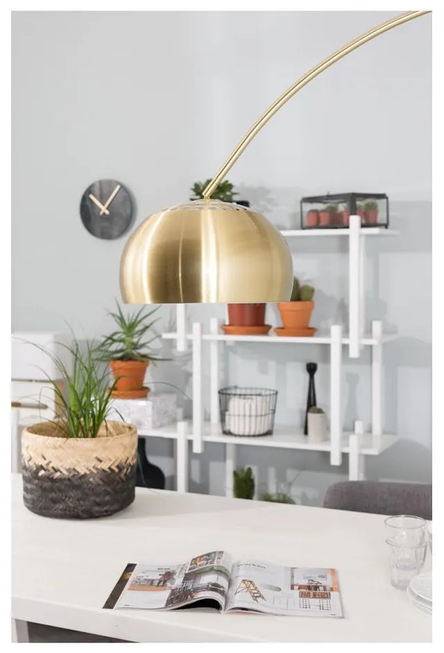 Stojacia lampa v mosadznej farbe Zuiver Bow