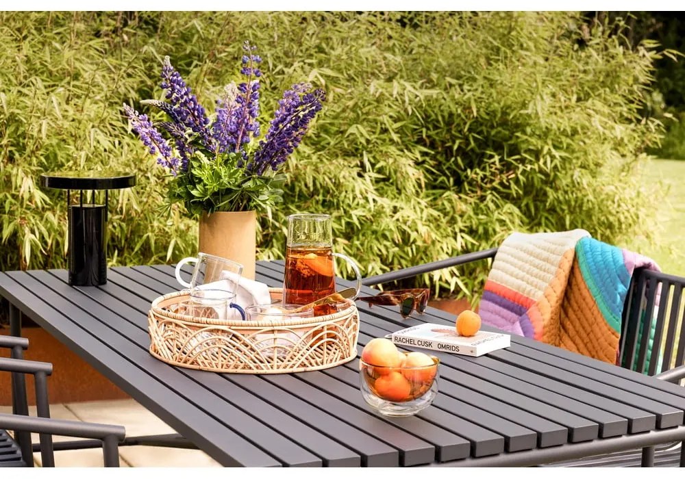 Čierna LED stmievateľná stolová lampa s kovovým tienidlom (výška 28 cm) BringMe – Hübsch