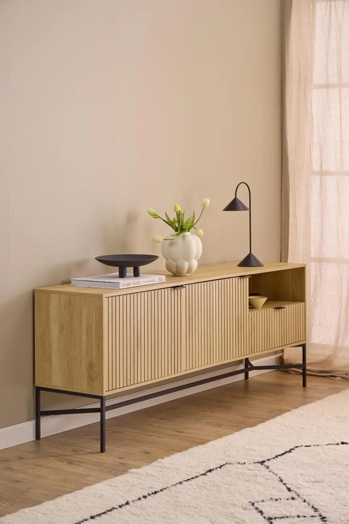 Komoda Jaipur 180 cm dub přírodní
