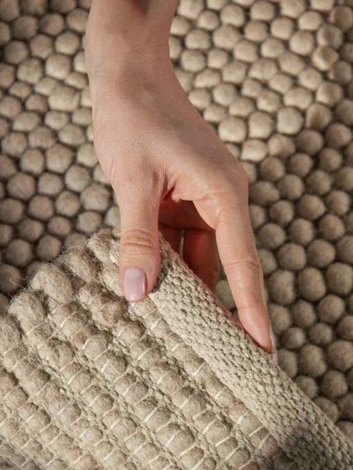 Koberec Ted Baker Richmond Diana béžový