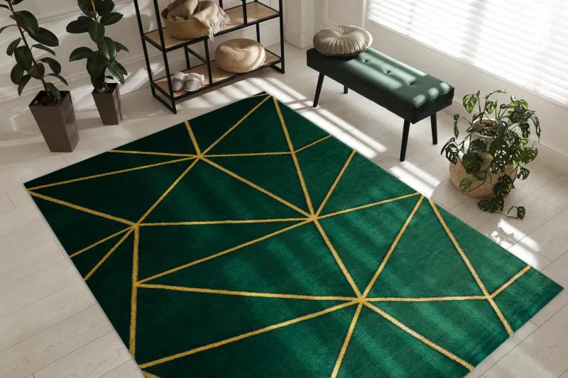 Koberec EMERALD exkluzívne 1013 glamour, štýlový geometrický zelené / zlato Veľkosť: 140x190 cm