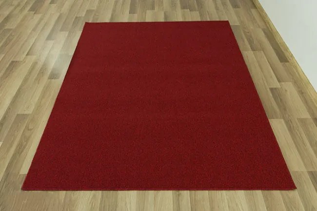 Koberec Astra 320 červený