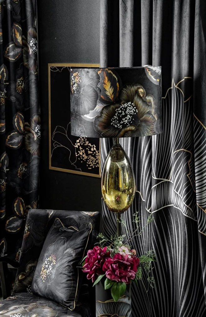 VÁZA LIMITED COLLECTION PEONIA1 1 15X30 ČIERNA