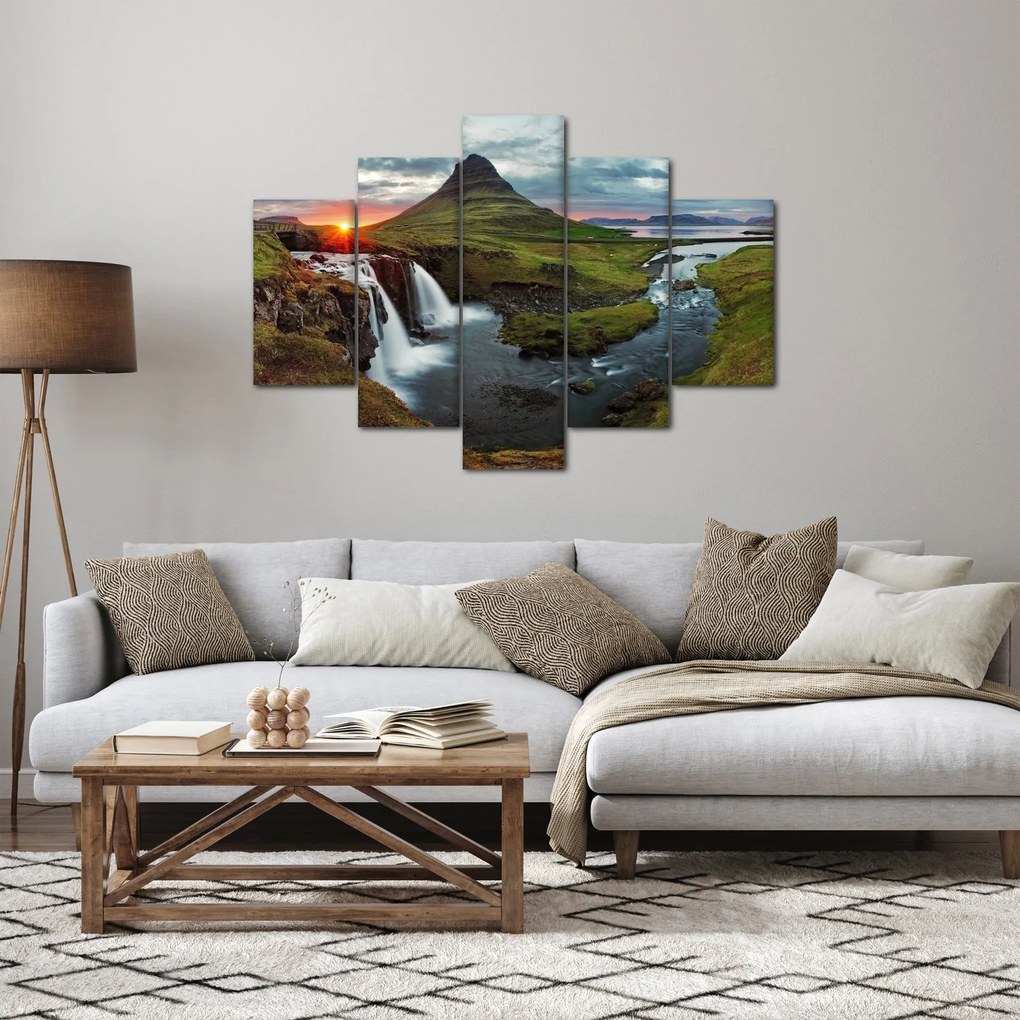 Obraz - Kirkjufell pri západe slnka (150x105 cm)