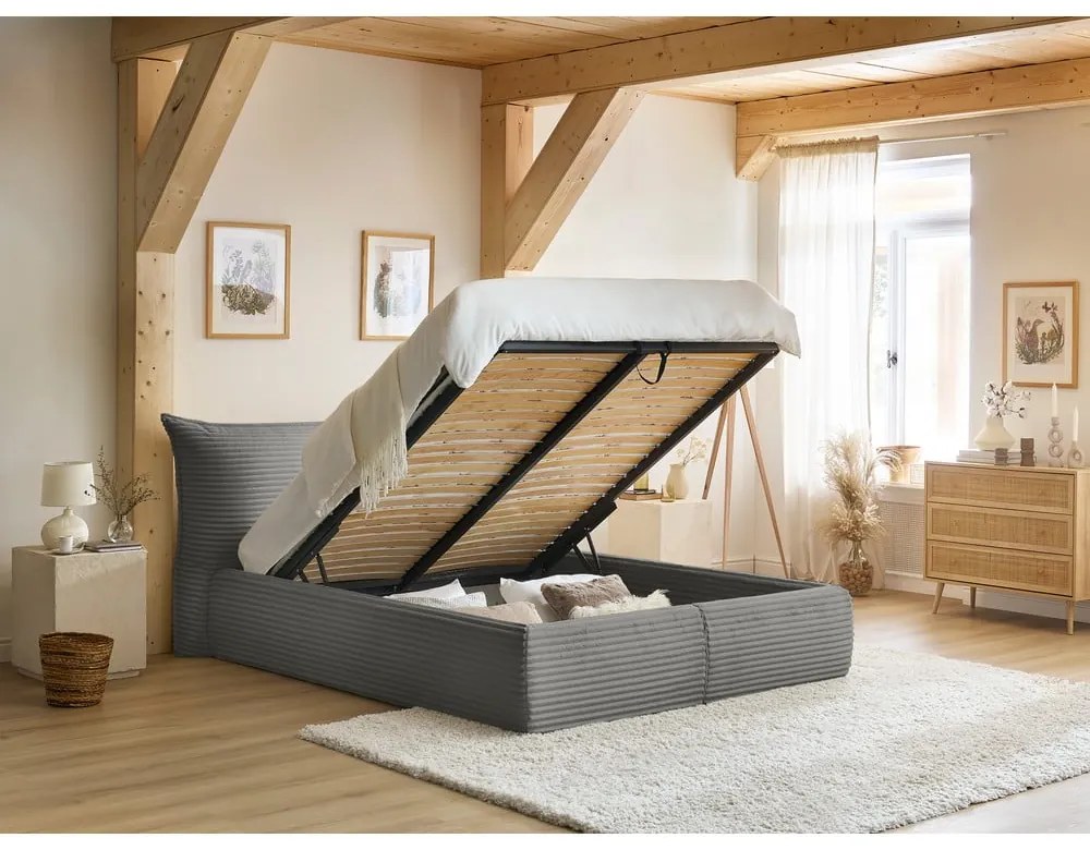 Sivá čalúnená dvojlôžková posteľ s úložným priestorom a roštom 160x200 cm Jade – Bobochic Paris