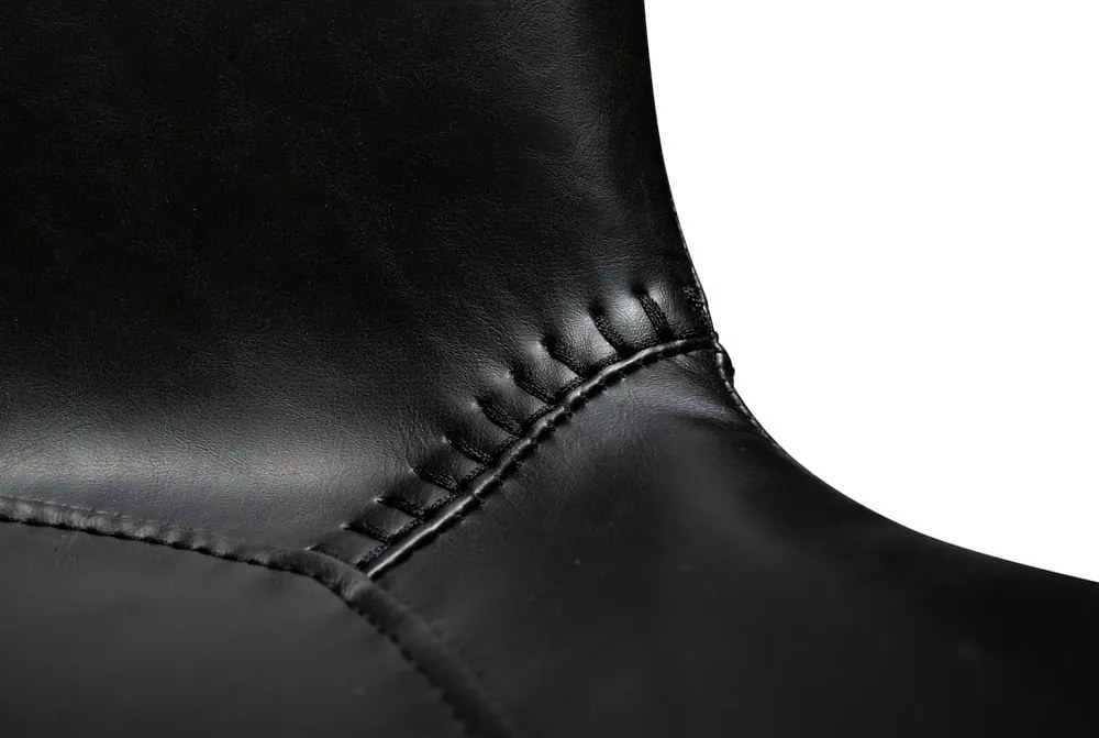 Čierna barová stolička z imitácie kože DAN–FORM Denmark Hype, výška 91 cm