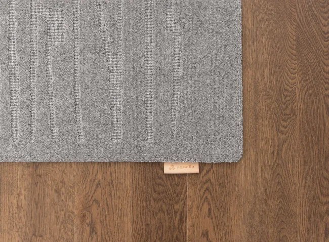 Koberec Agnella Morphic Rifts V sivý