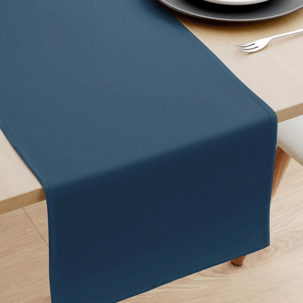 Goldea behúň na stôl 100% bavlnené plátno - námornícky modrý 20x120 cm