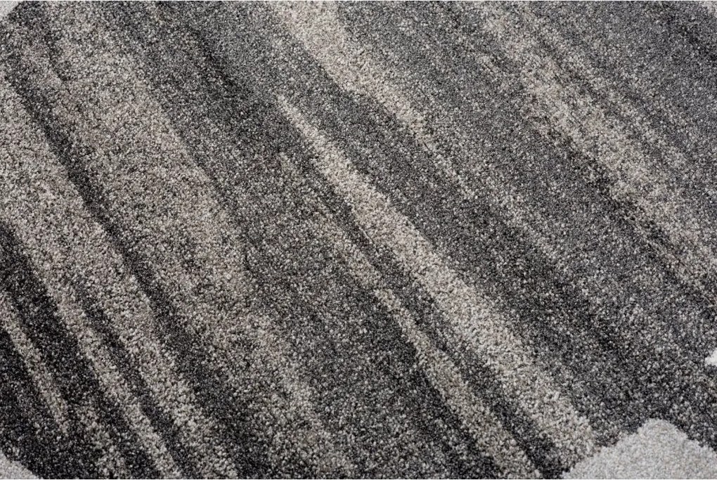 TA Koberec 3443A ČIERNE SARI KOLESO B1X Rozmer: 130x130 cm