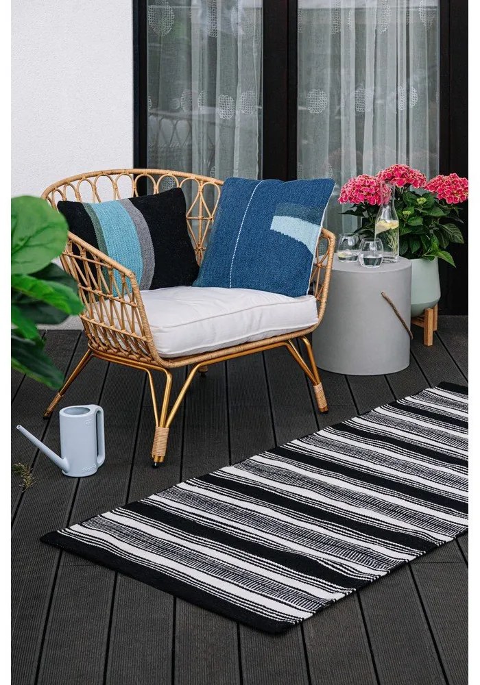 Vonkajší vankúš z recyklovaného plastu Green Decore Ensign, 45 x 45 cm