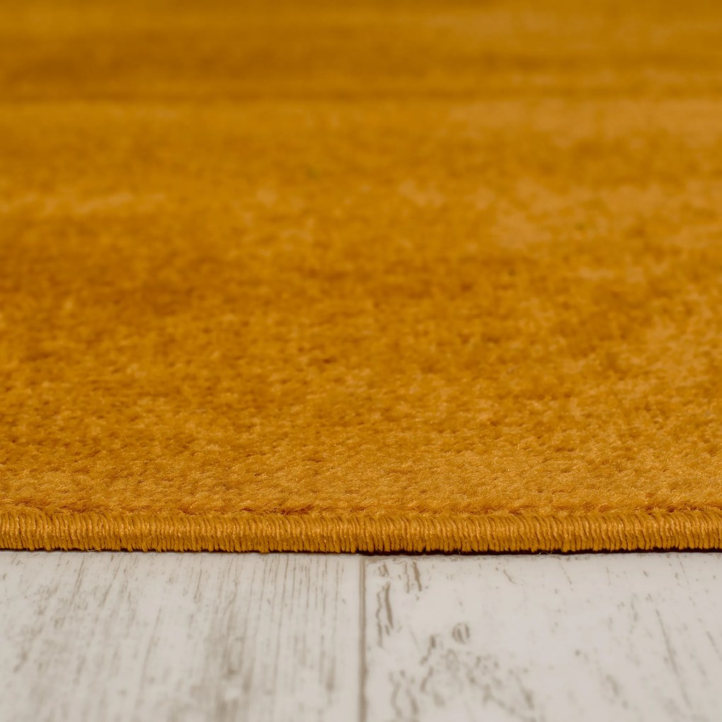 TA Koberec P113A ORANŽOVÁ PRUŽINA Rozmer: 70x300 cm