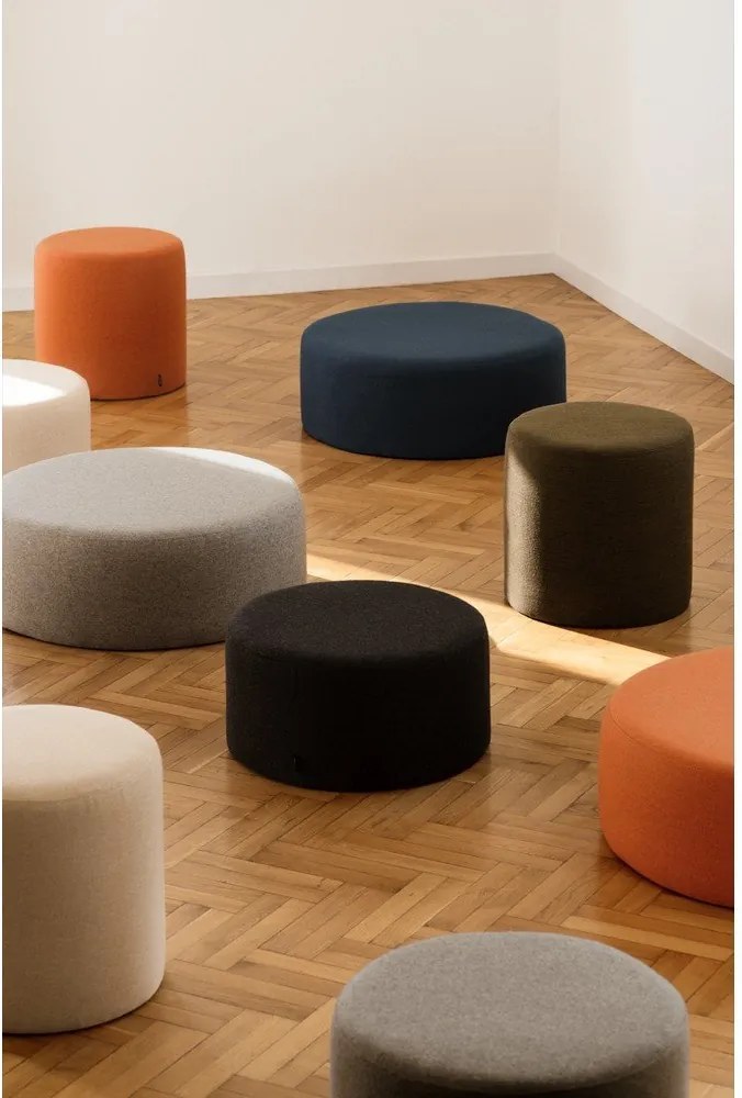 Modrý vlnený taburet Folk – noo.ma