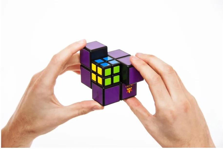 Hlavolam Pocket Cube – RecentToys