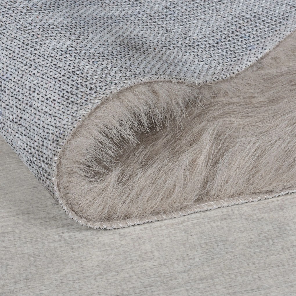 Flair Rugs, Kusový koberec Alpine Faux Fur Soft Grey, 80x150, šedá, obývacia izba