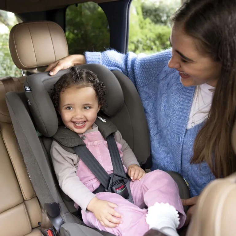 Autosedačka Joie i-BOLD™ 2026