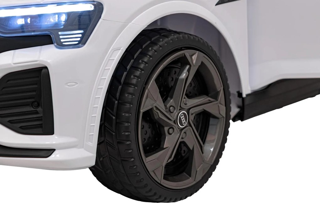 Ramiz Audi SQ8 Biela