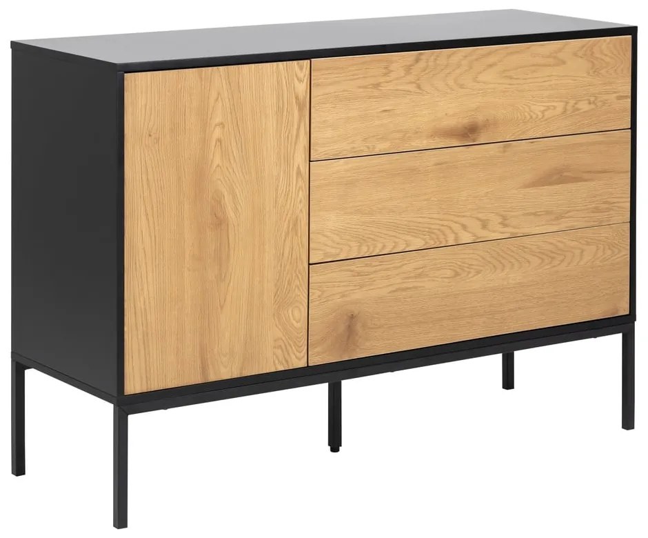 Nízka komoda v dekore duba v čierno-prírodnej farbe 120x82 cm Seaford – Actona