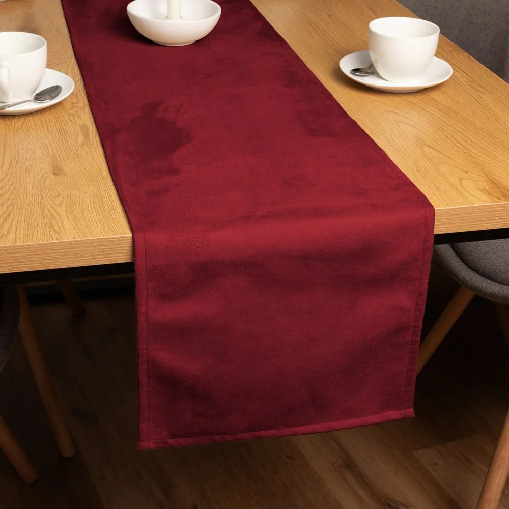 Biante Behúň na stôl/imitácia brúsenej kože Alcantara ALC-018 Vínovo červený 35x140 cm