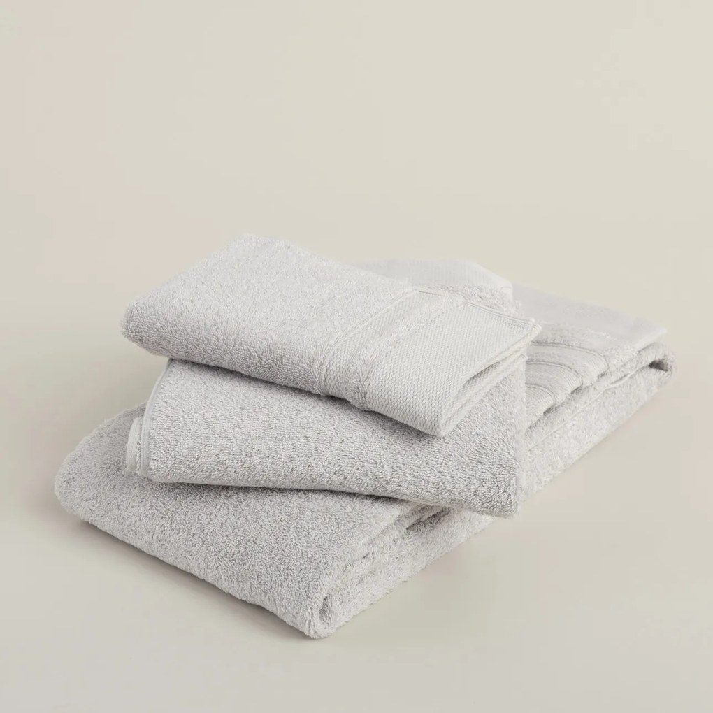 Uterák Essence 70x140 cm light grey
