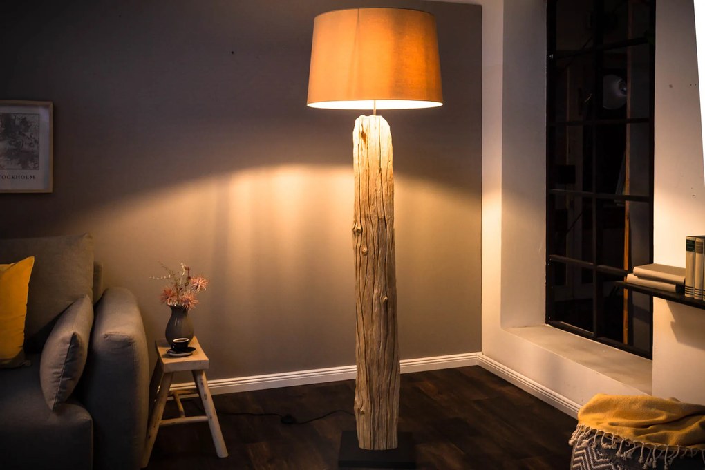 Stojacia lampa z naplaveného dreva Rousilique béžová