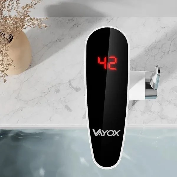 Prietokový ohrievač vody 3000W/230V IPX4 s LED displejom, biely