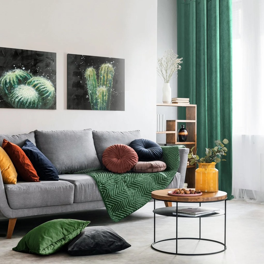 ZATEMŇOVACÍ ZÁVES NA PÁSKE RIA 140X270 CM TMAVOZELENÁ