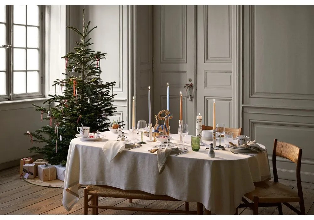 Porcelánová ručne maľovaná vianočná ozdoba ø 4,5 cm Hammershøi Snowwife – Kähler Design