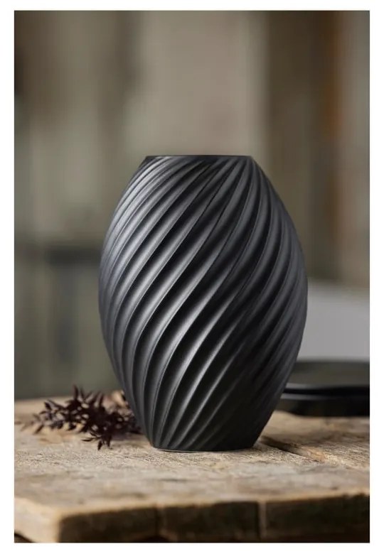 Čierna porcelánová váza Morsø River, výška 26 cm