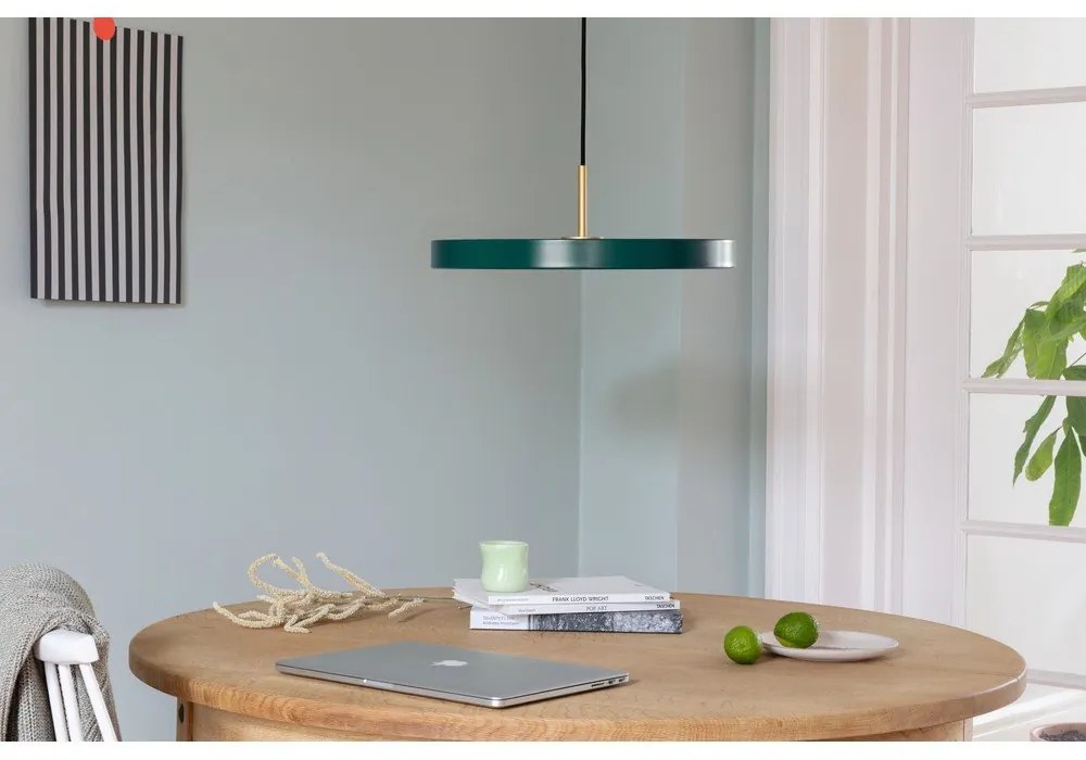 Zelené závesné svietidlo UMAGE Asteria, Ø 43 cm