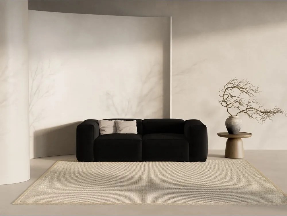 Čierna pohovka 224 cm Bergamo – Cosmopolitan Design