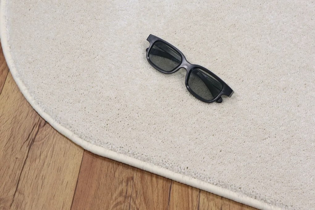 Kusový koberec Laguna krémová ovál, 120x170 ovál, biela, obývacia izba, Vopi