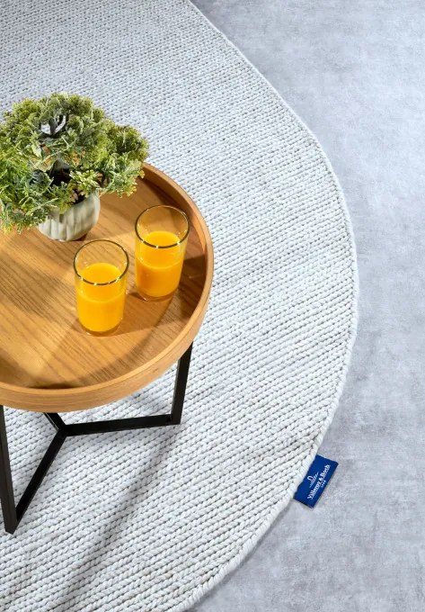 Koberec Villeroy & Boch Kollektion 1748 Francois naturálny / biely ovál