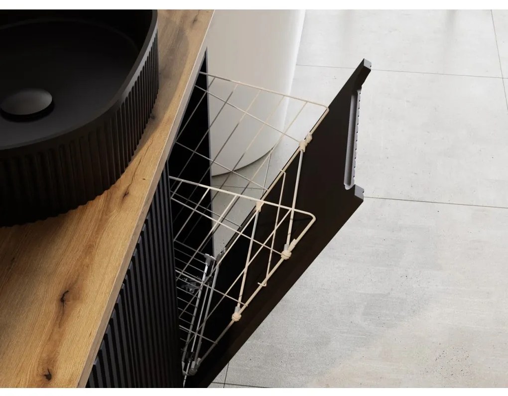 Závesná kúpeľňová skrinka Nova Black s košom na bielizeň 81-40-1D čierna