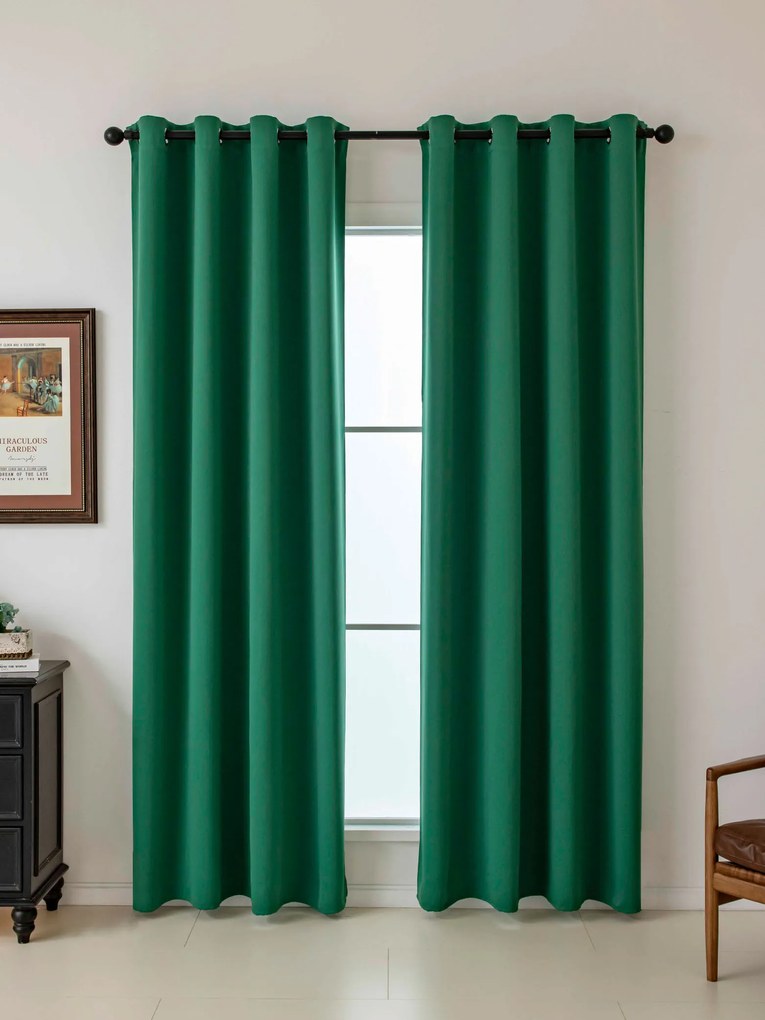 Blackout závesy Elias tmavozelená – 140 × 160 cm (2 ks) - krúžky