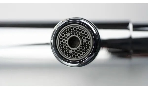 Deante BRE_075M - Batéria s vytiahnuteľnou sprchou ERIDAN, lesklý chróm