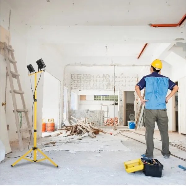 LED Reflektor so stojanom TIGRA 2xLED/50W/230V 4000K IP54 čierna/žltá