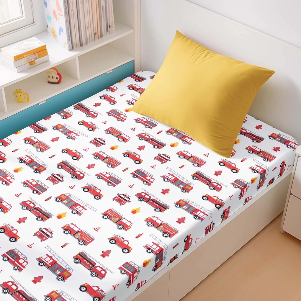 Goldea detská bavlnená napínacia plachta - hasičské autá 160 x 200 cm