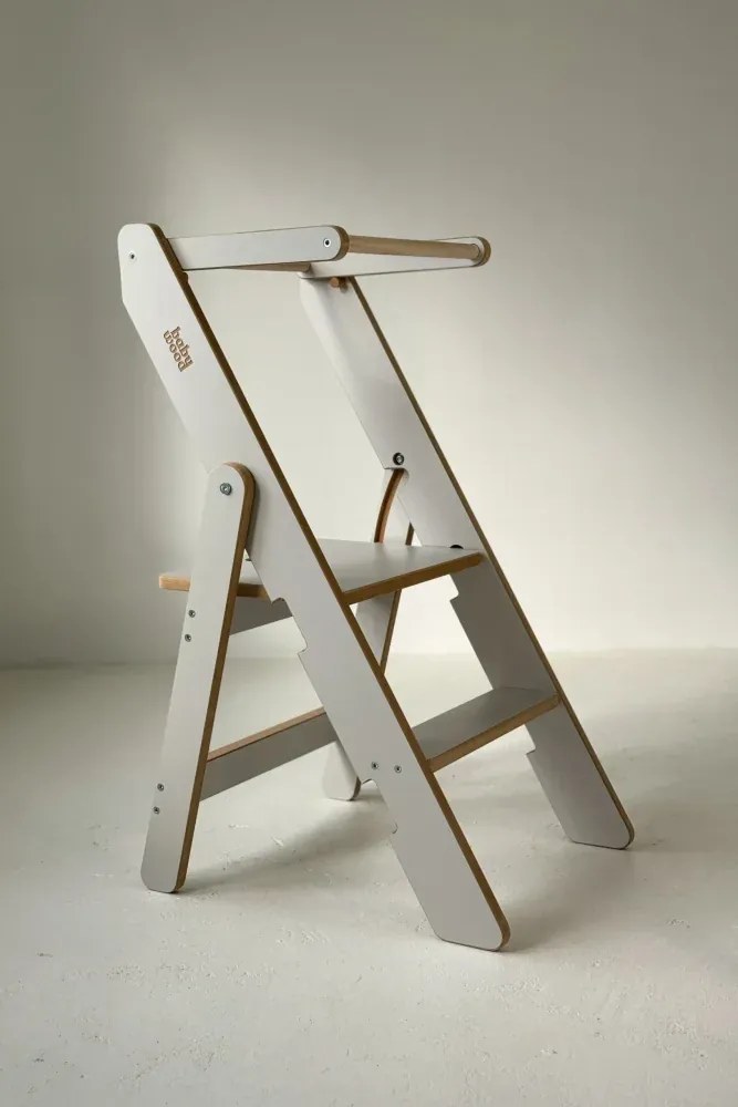 Učiaca montessori detská veža skladacia šedá