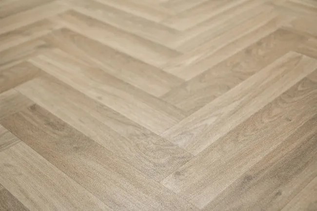 PVC podlaha Atlantic Oak Chevron 369