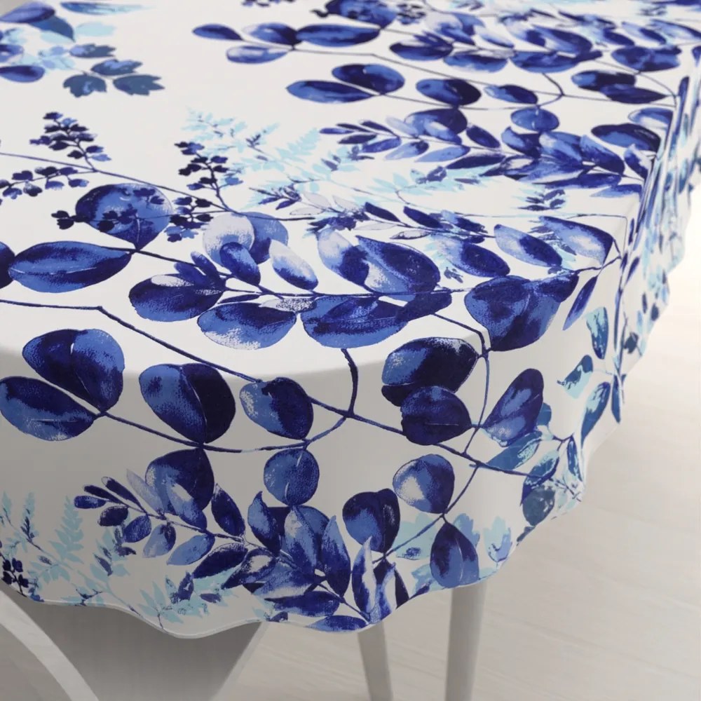 Biante Bavlnený oválny obrus Sandra SA-605 Modrý eukalyptus na bielom 120x200 cm