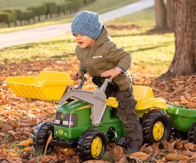 Šlapací traktor s lyžicou a prívesom Rolly Toys 811496 John Deere