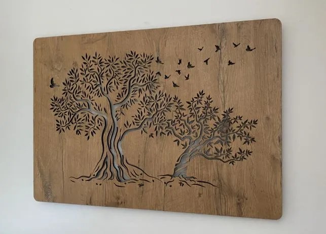 Svietiaci obraz dvoch stromov